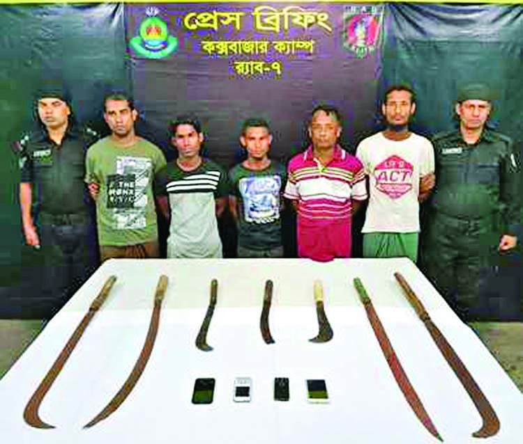 5 Rohingya 'robbers' held in Cox's Bazar