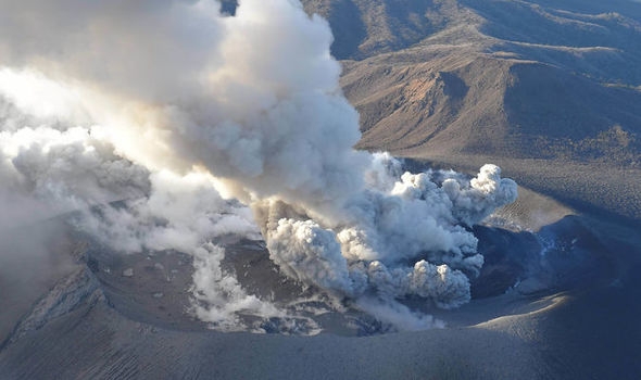 Mt. Shinmoe volcano in southwestern Japan erupts again