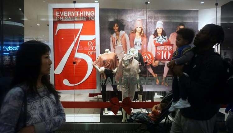 Increased costs bit US retailers despite higher holiday sales