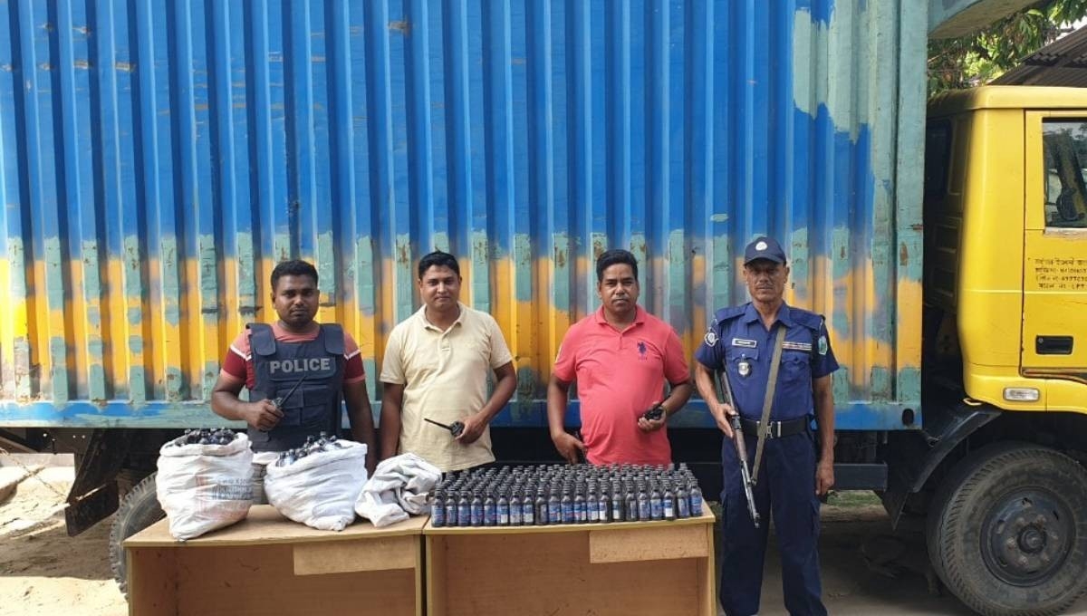 Heroin recovered, youth held with pistol in C’nawabganj