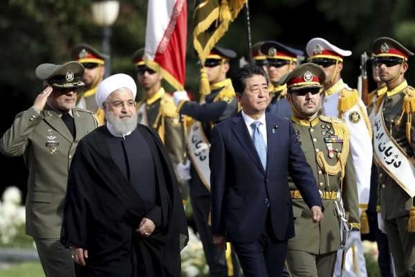 Japanese leader seeks to cool US-Iran tensions