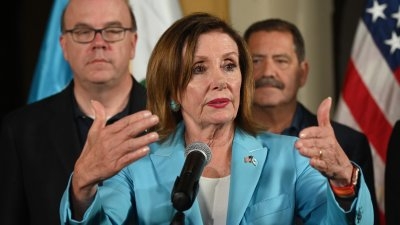 Pelosi leads delegation on migration issues to El Salvador