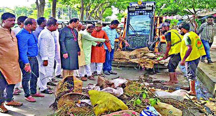 CCC cleans 100pc animal wastes within 24 hours: Mayor