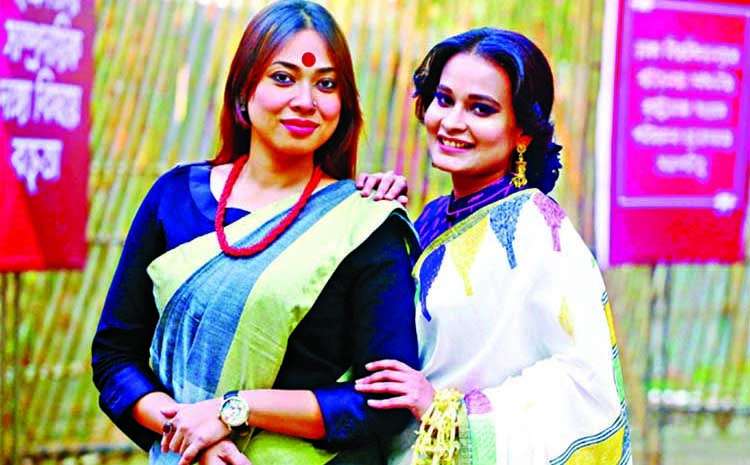 Putul, Shanu's novels hit  'Ekushey Book Fair'