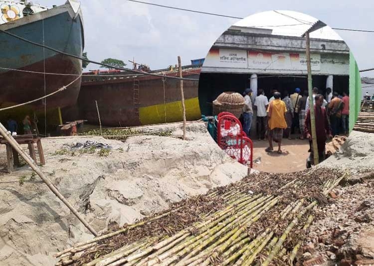 Aruail Bazar: Festival of grabbing govt land going on, authorities keep mum