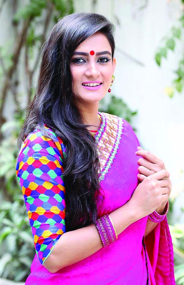 Aparna to work in film 'Antoshtikriya' 