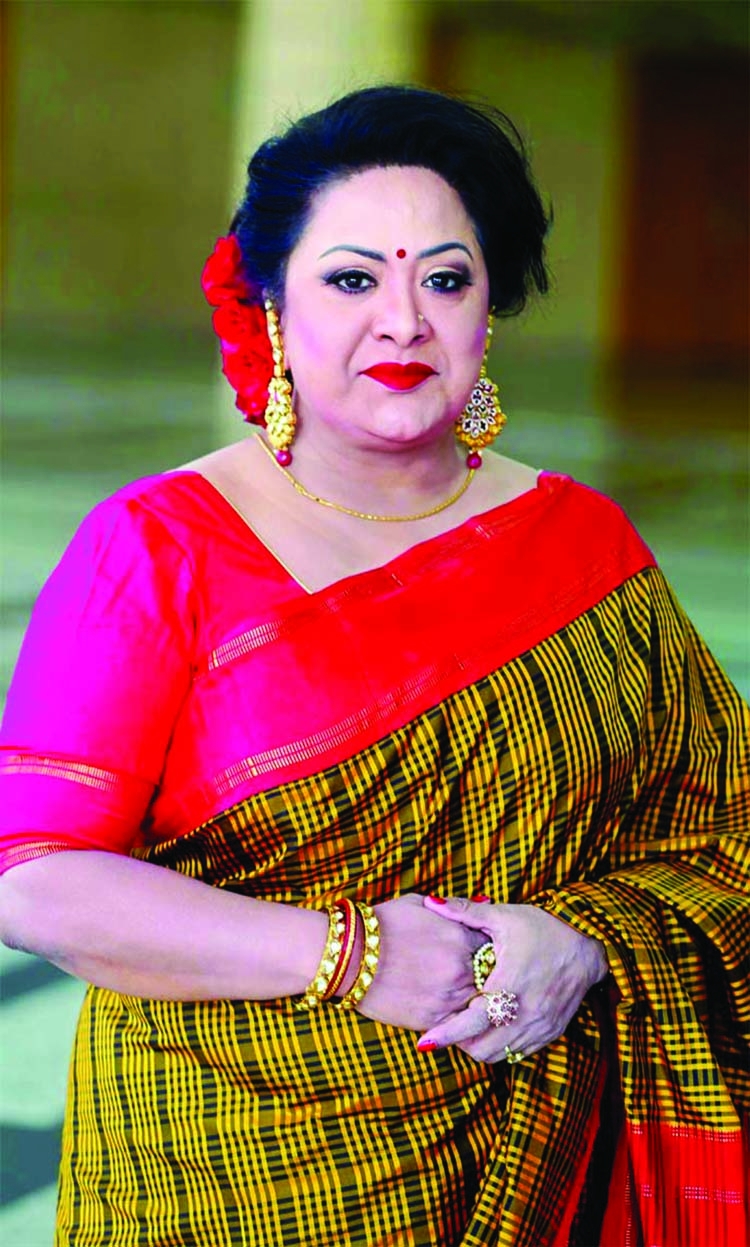 Aruna to direct short film 'Ek Ajola Agun'