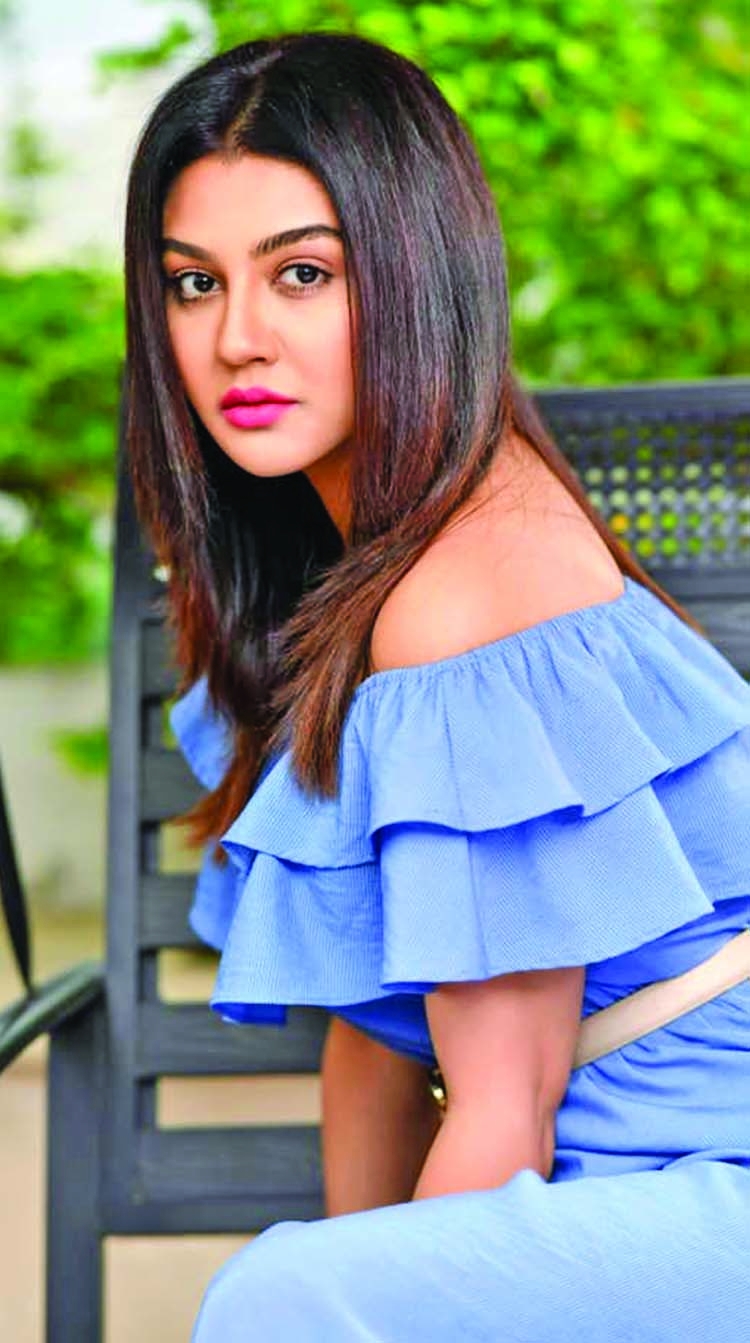 Jaya awaits  flying to Kolkata for new movie 