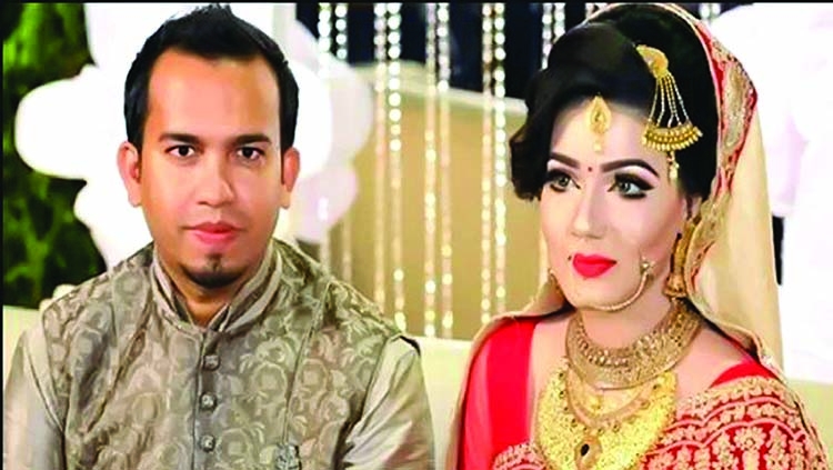 Mahi breaks silence over divorce