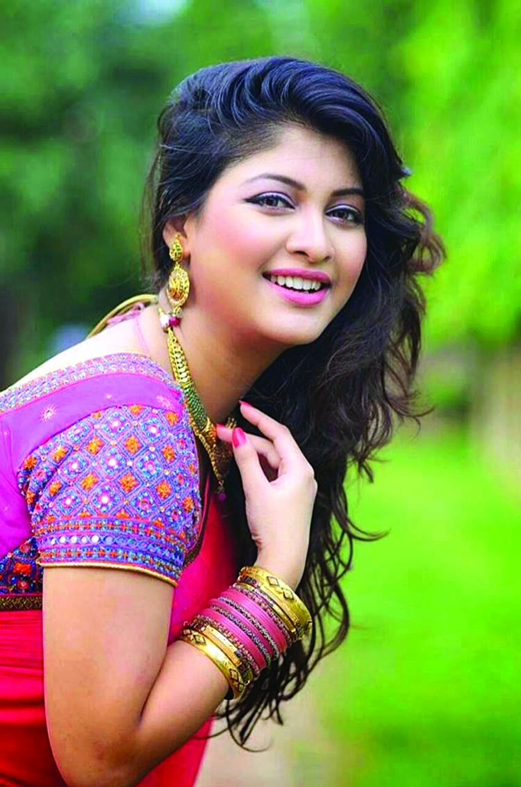 Sarika to host celebrity talk show 'Amar Ami'