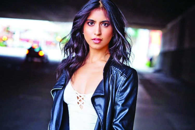 Actresses can be friends: Aneesha