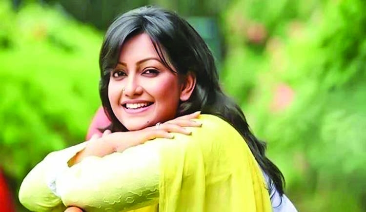 Nawsheen gets Pfizer Covid-19  jab