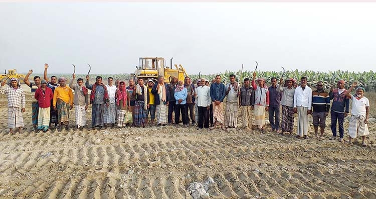 Farmers demand time to harvest crops from govt land