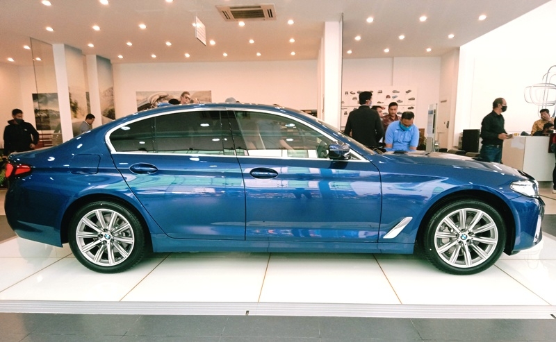 BMW 5 Series Sedan now available in Bangladesh | The Asian Age Online ...