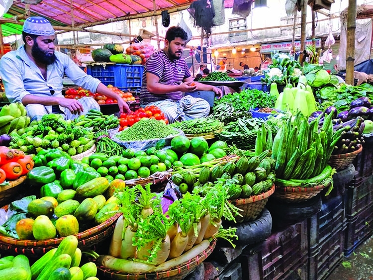 Prices at kitchen markets spike ahead of Ramadan