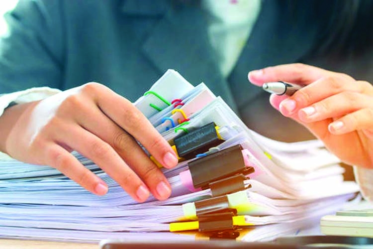 Politics-Bureaucracy Complexity: Path to Develop Good Relationship