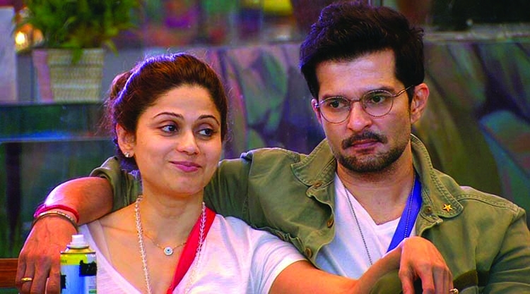Shamita and Raqesh are working on their differences 