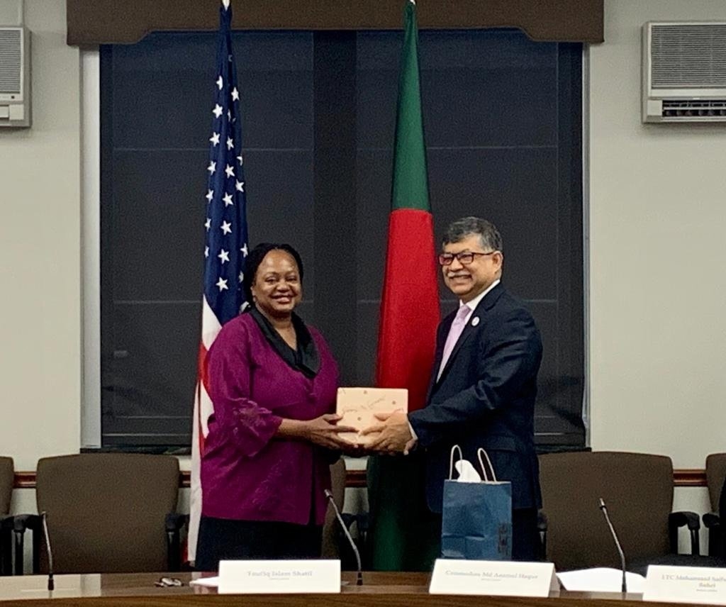 US keen to assist in modernizing Bangladesh armed forces