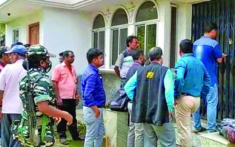 India raids 'properties owned by PK Halder'
