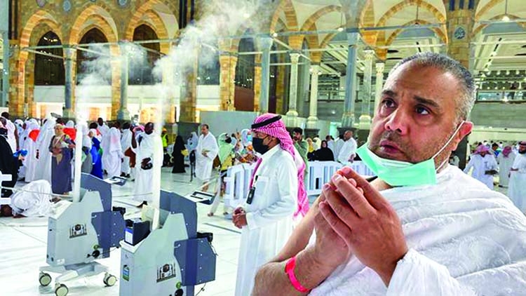 Saudi Arabia expecting 1 million in largest hajj since pandemic