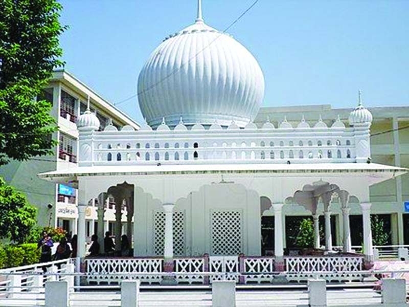 The Sage and Society: Lalon Shah and 19th Century Social Movements in Bengal