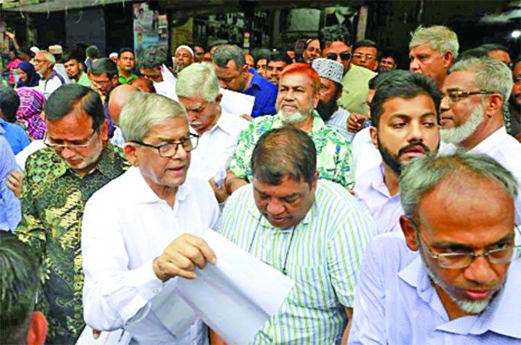 Govt is procuring 10 Airbus aircraft to get commission: Fakhrul