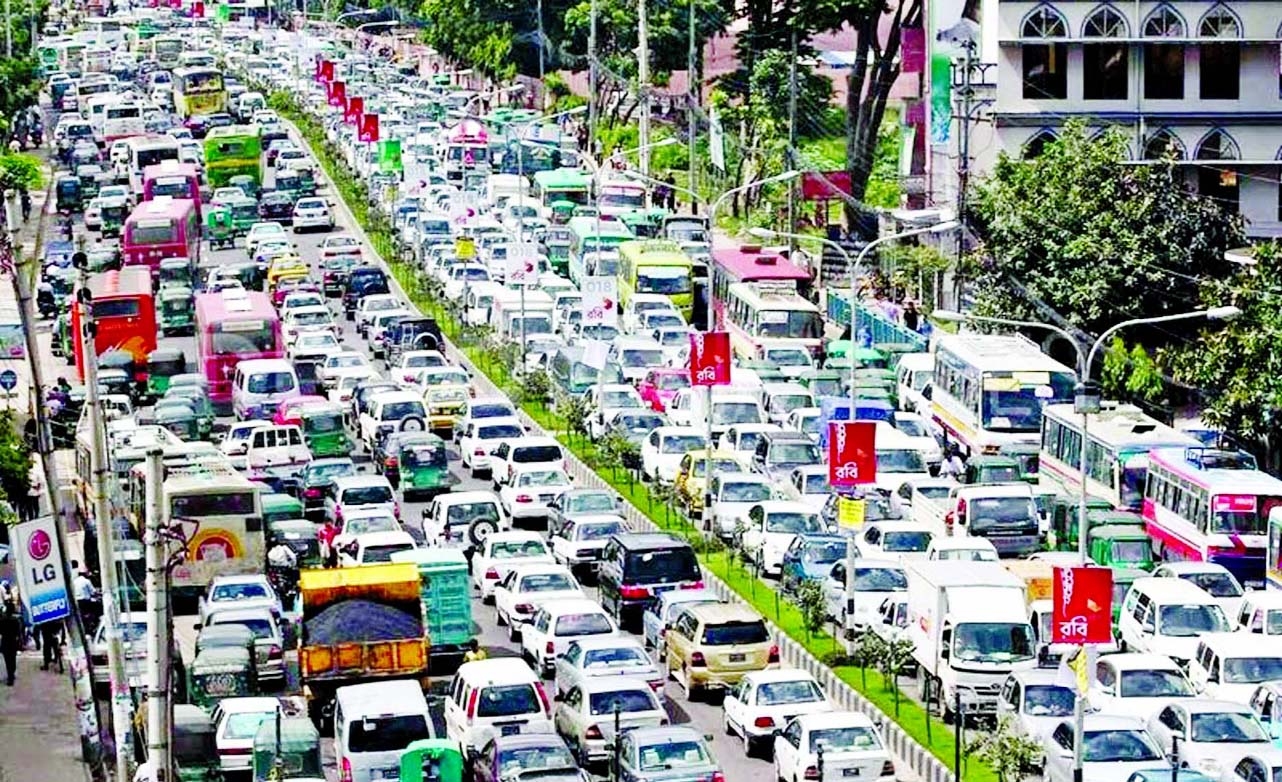 Causes of Awful Traffic Gridlock and Financial Losses It Incurs