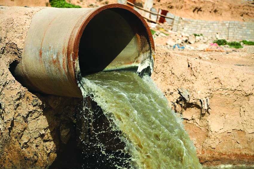 Rampant water pollution threatens Iraq's shrinking rivers