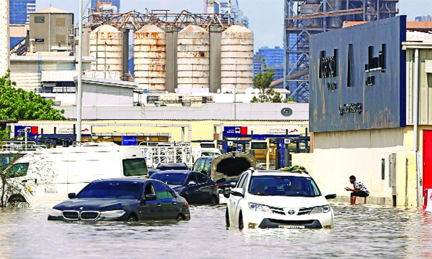 World is on edge of climate abyss, UN warns 