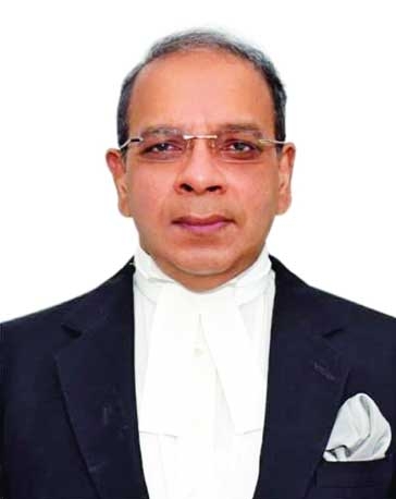 President appoints Syed Refaat Ahmed in Chief Justice post