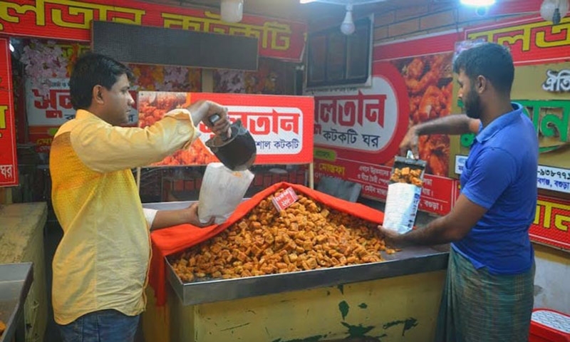 'Katkati' from Mahasthangarh gains ground among Bengalis  in Europe, America