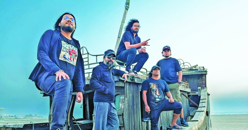 ‘Gitikobita Somogro’: Shironamhin release their complete lyrics at Ekushey Boi Mela