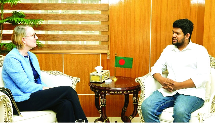 British High Commissioner calls on Adviser Mahfuz Alam