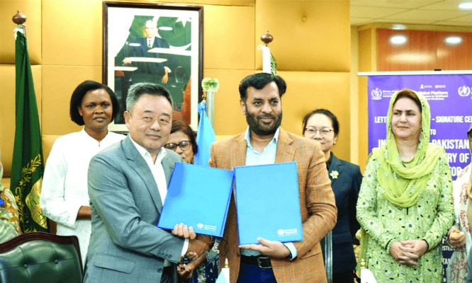 Pakistan signs pact with WHO for free cancer medicines