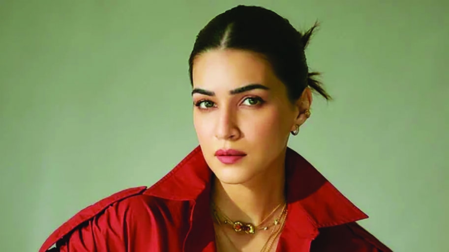 Kriti Sanon says nothing comes easy for outsiders in Bollywood