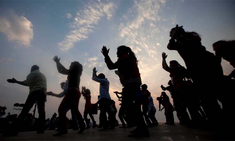 India's Strategic Autonomy: Lessons & Leverage from U.S. Decline