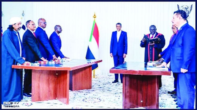 Sudanese government returns to Khartoum after three years