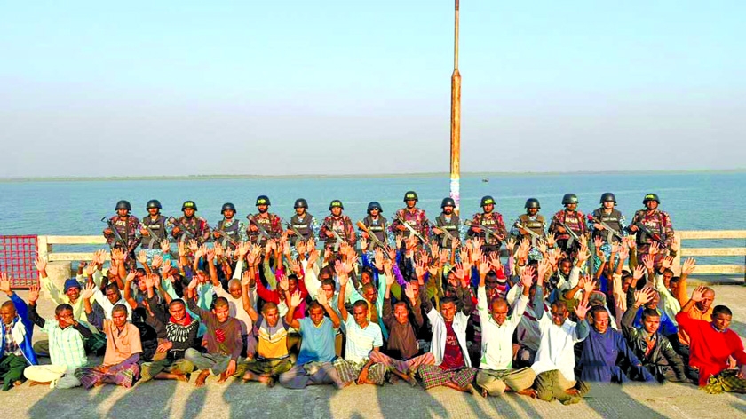 BGB brings back 73 fishermen from Arakan Army custody