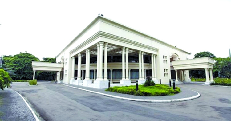 Yunus yet to vacate Jamuna  as PM plans to move in