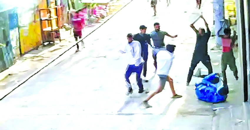 Alex gang leader Emon hacked to death