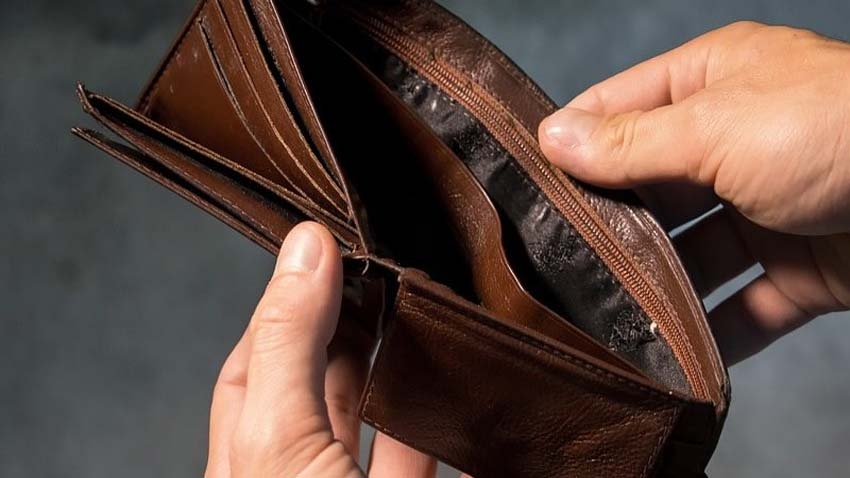 Shrinking Wallets, Fading Dreams: China’s Youth In Crisis