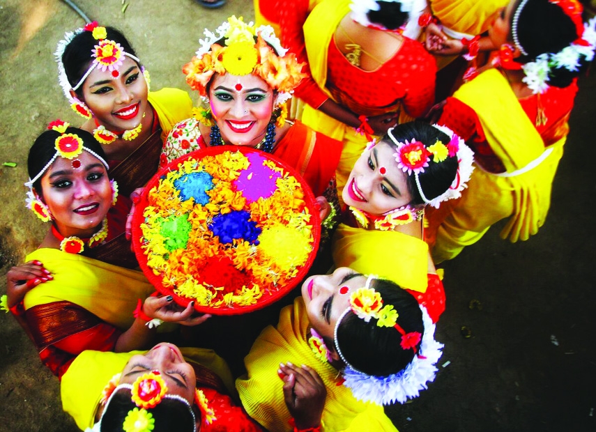 All the Sunlight, Flowers, Wind, Fragrance and Birds’ Tweets That Pahela Baishakh Brings for Us