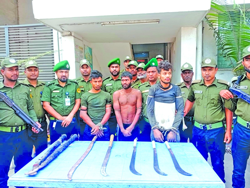 Robbery attempt foiled at Abul Khair Rolling Mills in Sitakunda; 3 arrested