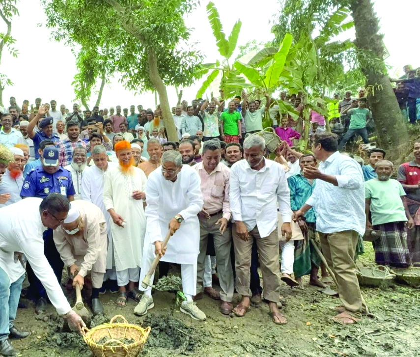'Govt. to continue re-excavation of canals to remove water-logging'