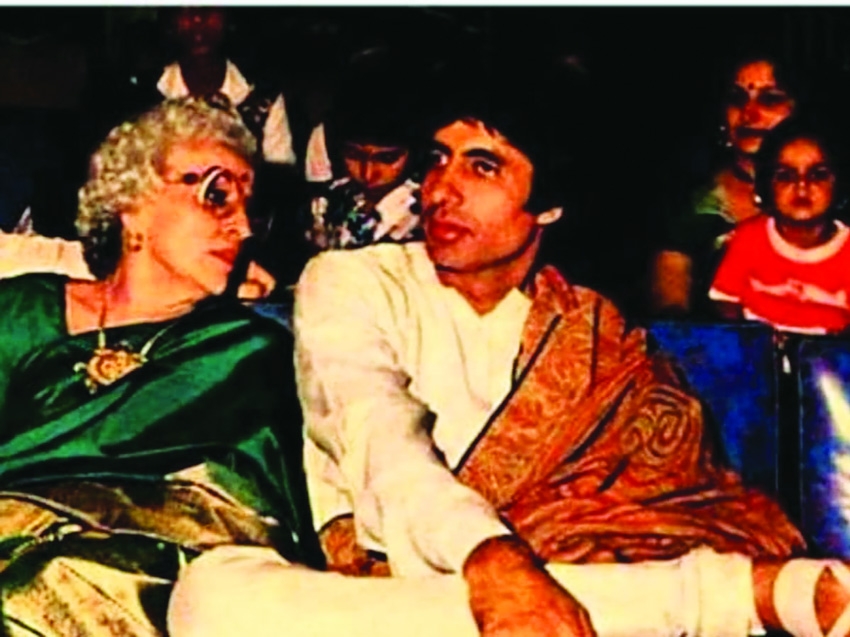 Amitabh Bachchan recalls memories of mother Teji Bachchan