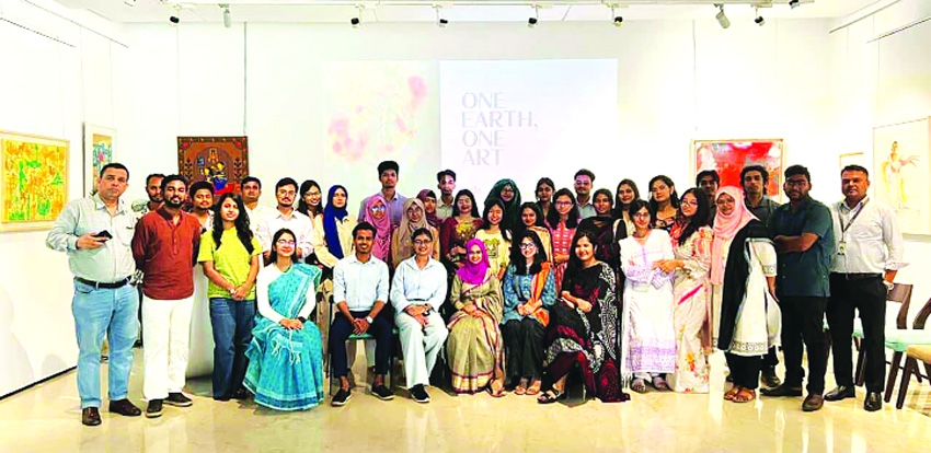 Painting Exhibition and View Exchange Meeting Held On Account of Earth Day