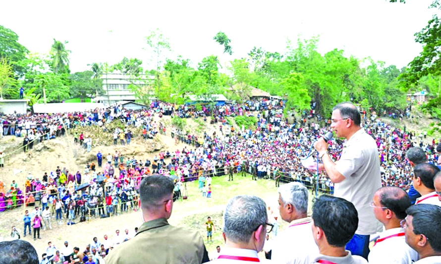 Remain alert against confusion over referendum, July Charter: PM