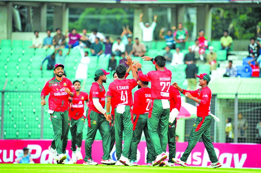 Bangladesh thrash New Zealand in first T20 