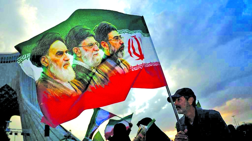 Iran warns US of 'prolonged war'