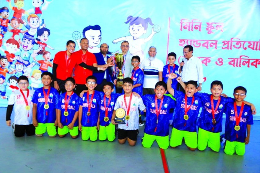 Sannydale win double crowns in Mini School Handball